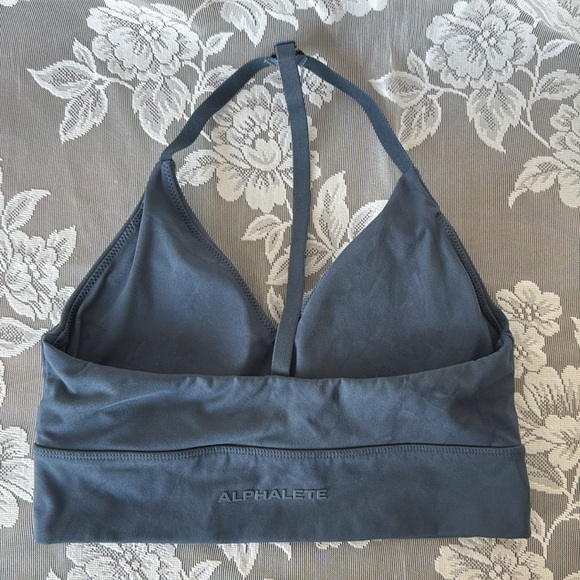 Alphalete Sports Bra💙 - Picture 2 of 2
